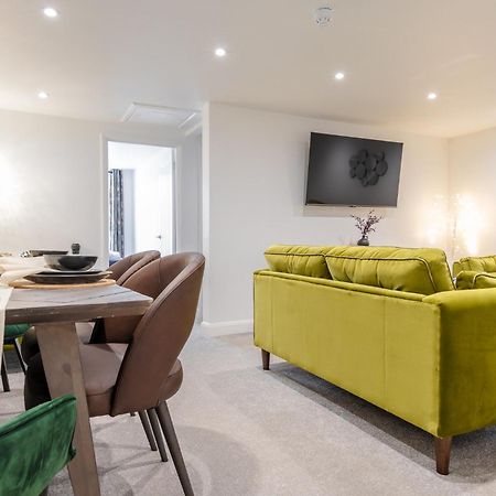 Cosy 2-Bed Apartment In Nettleham Lincoln Exterior photo
